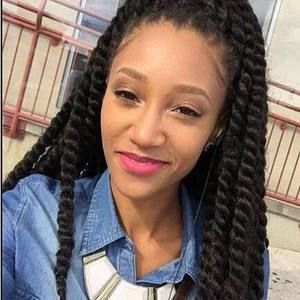 Meet your Posher, Goldie